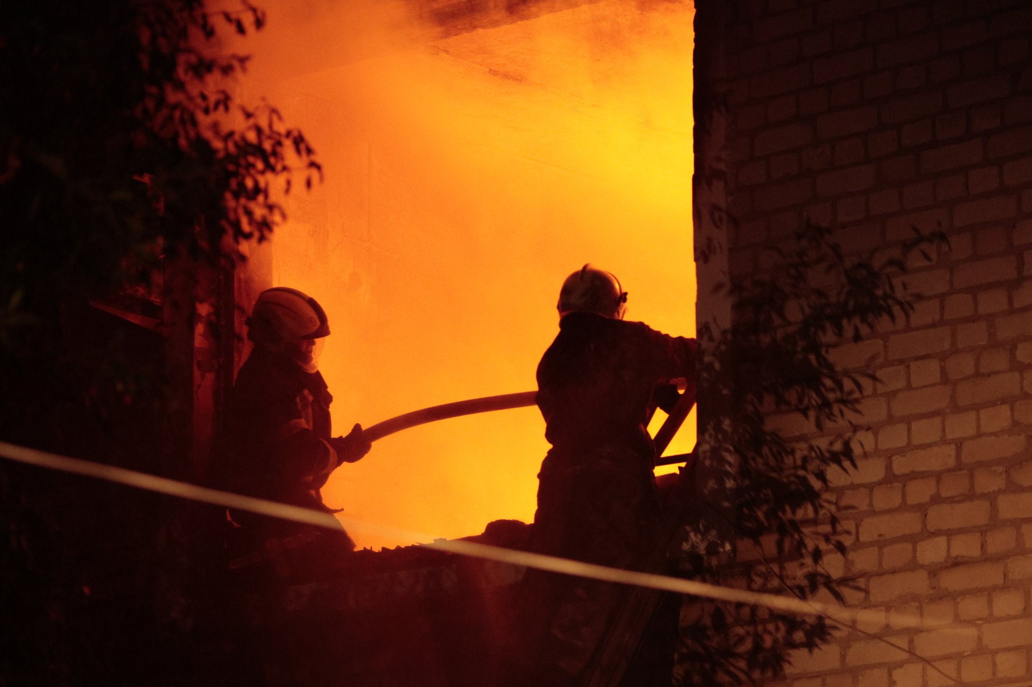 Зображення до:  На Харківщині від обстрілів загинули ще двоє людей, загорілася школа