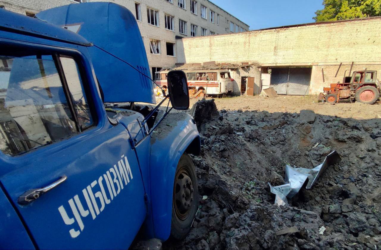 Зображення до:  Війська РФ вночі обстріляли технікум у Харкові