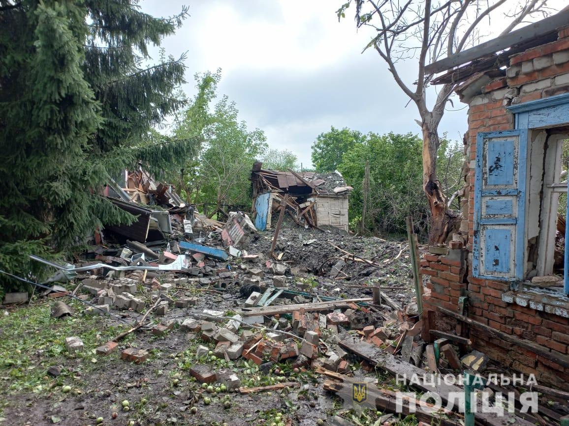 Зображення до:  Харків і Чугуїв вночі обстрілювали ракетами «С-300» — поліція