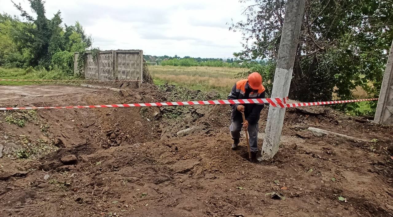 Зображення до:  Ремонт після обстрілів і підготовка до зими: як працюють харківські комунальники