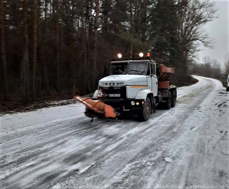 Зображення до:  Ожеледиця на Харківщині: водіїв закликають бути обережними