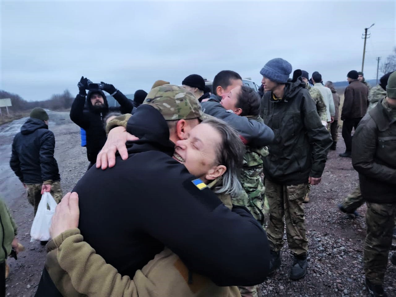 Зображення до:  140 захисників України звільнені з російського полону — Єрмак