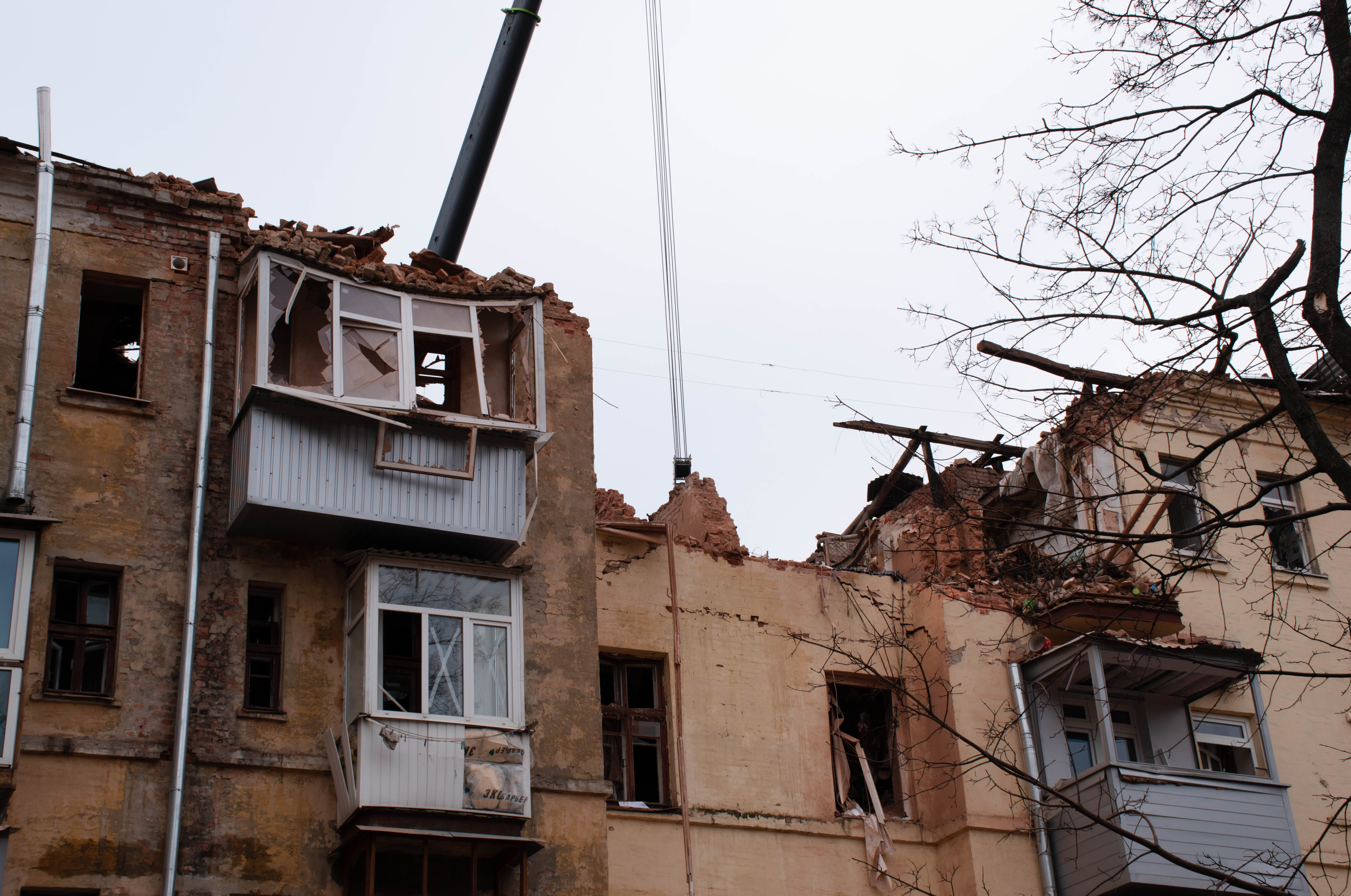 Зображення до:  Терехов розповів, скількох людей відселять після удару РФ по будинку на Мироносицькій