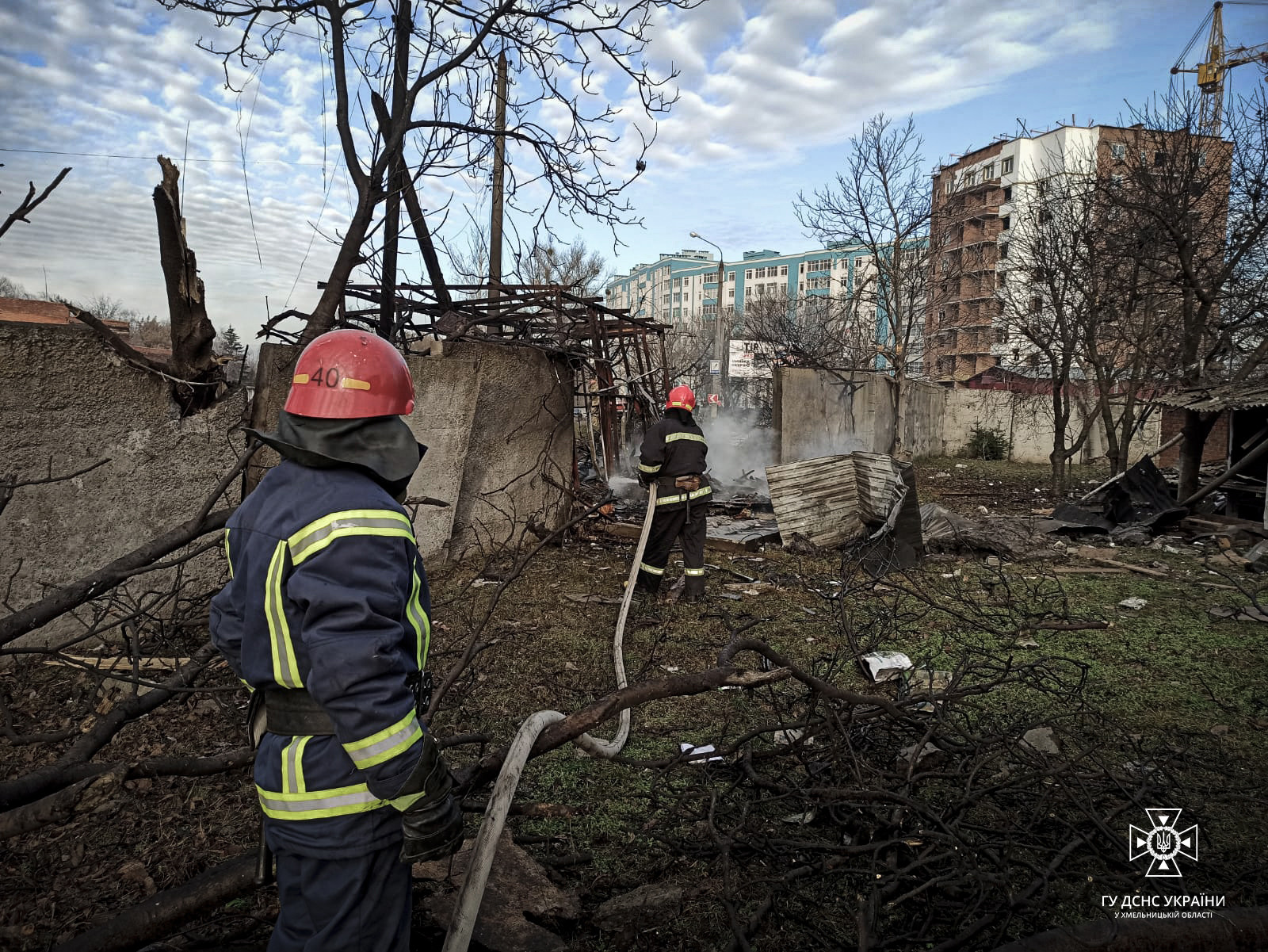 Зображення до:  Наслідки російських обстрілів 31 грудня: у Хмельницькому померла поранена