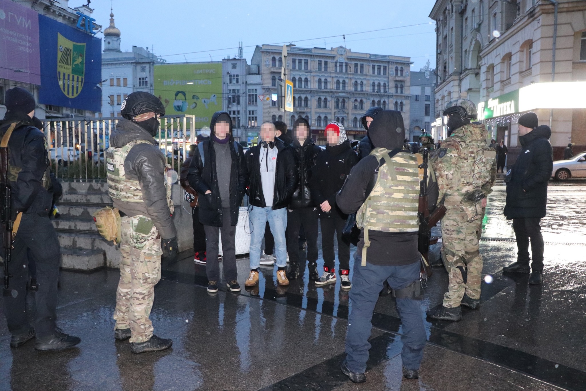 Зображення до:  У Харкові запобігли масовій бійці за російським сценарієм — поліція