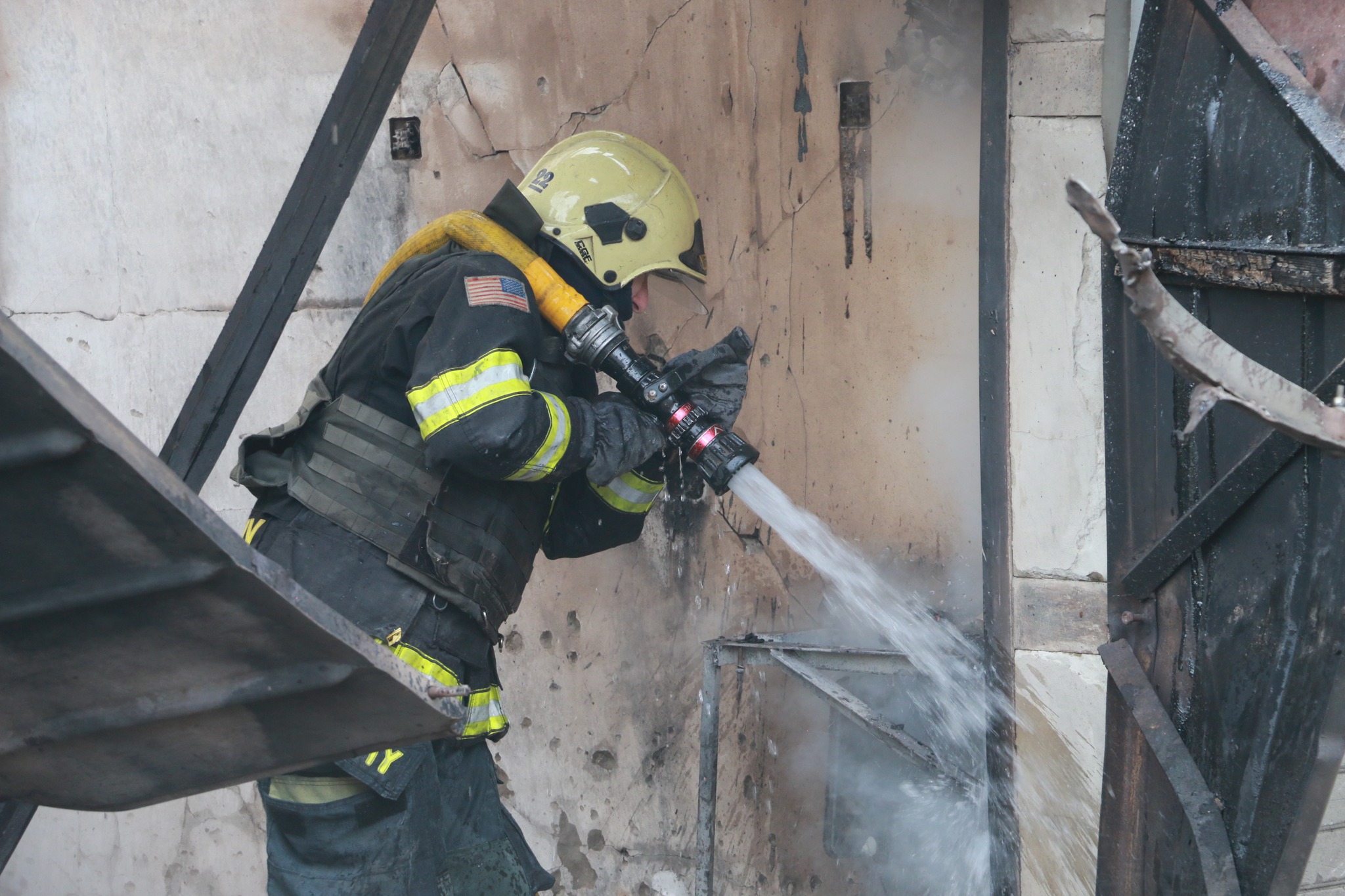 Зображення до:  На Куп’янщині від обстрілів поранений чоловік, спалахнула пожежа