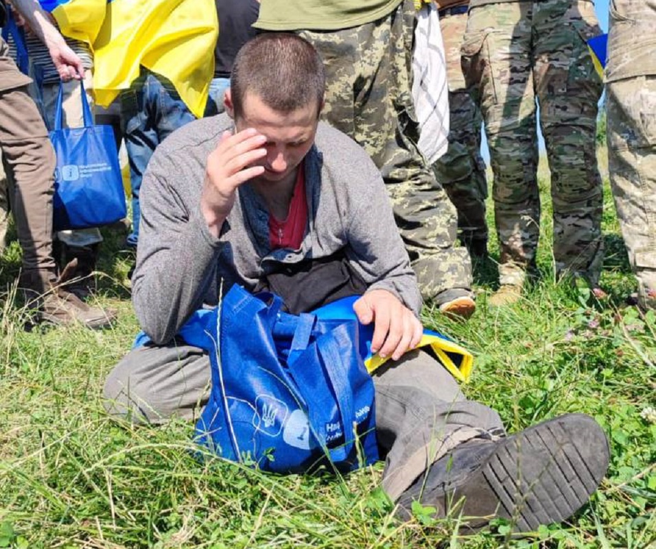 Зображення до:  З російського полону звільнені 45 українців: троє з них — з Харківщини