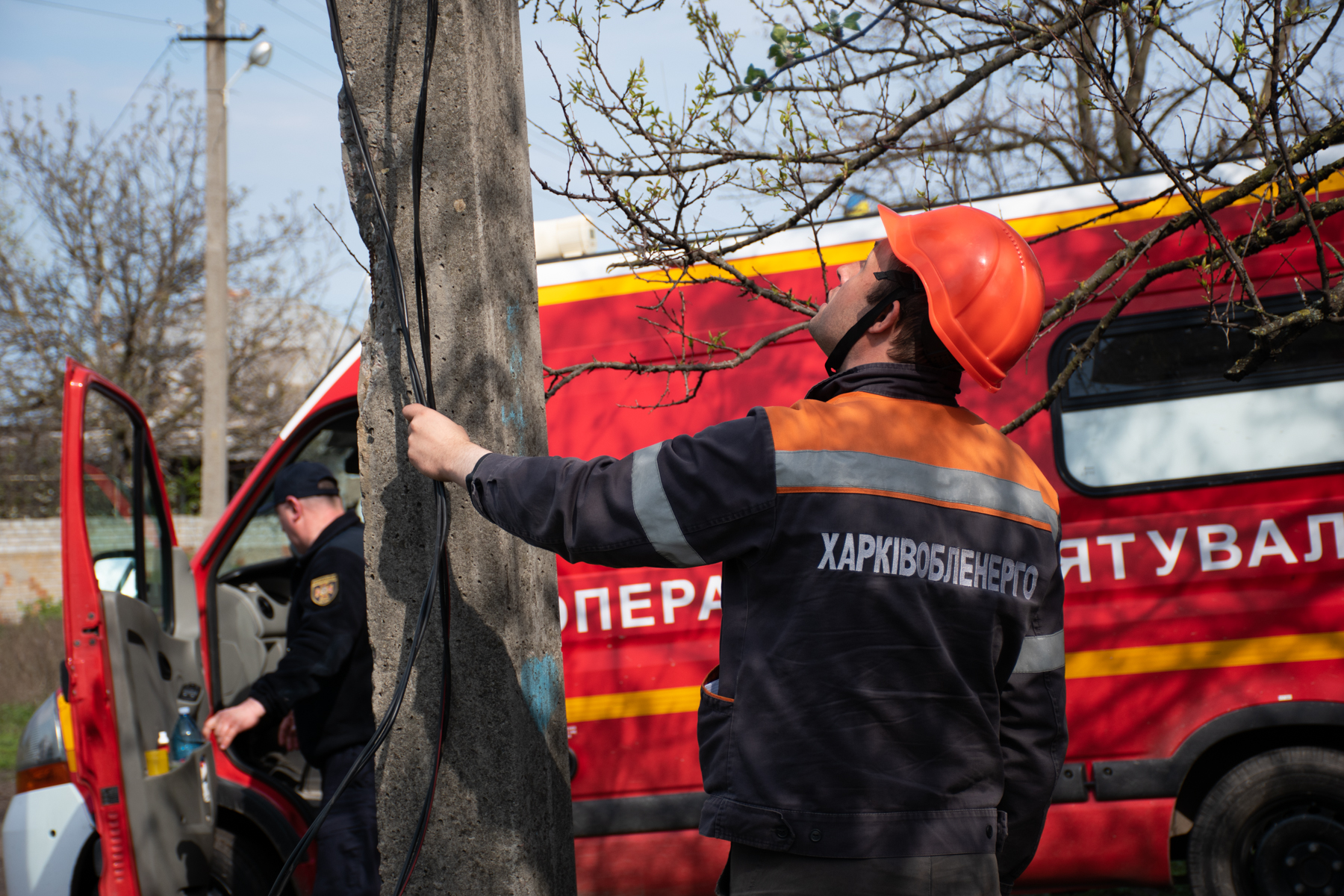 Зображення до:  Налаштовані оптимістично, готові до будь-чого: як Харківобленерго готується до зими