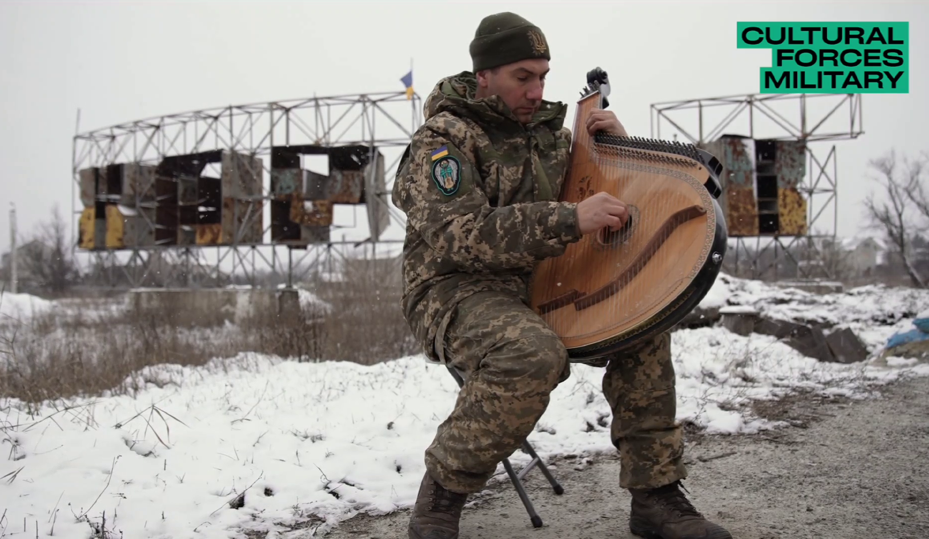 Зображення до:  «War is not over». Українські військові до Різдва зіграли світові гіти