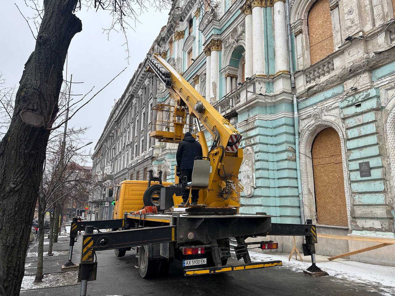 Зображення до посту: У Харківській міськраді створили департамент благоустрою, реконструкції та відбудови