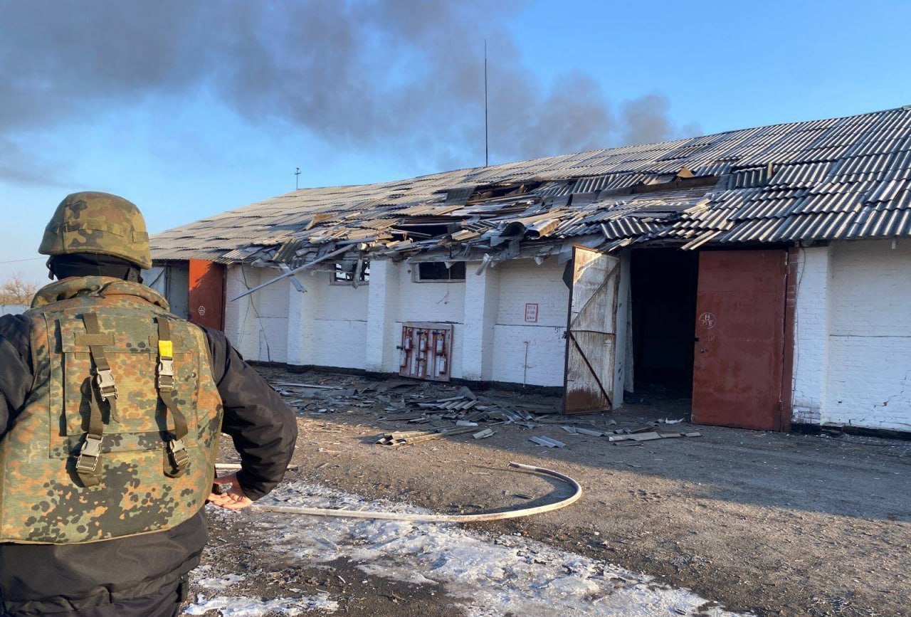 Зображення до:  Обстріли Харківщини 29 лютого: є поранені, пошкоджені склад та ангари хлібокомбінату