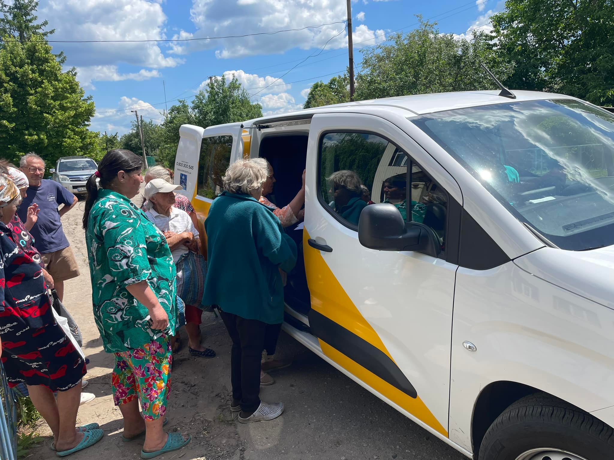 Зображення до:  Пошта означає життя: як попри загрозу обстрів працює «Укрпошта» в Куп’янську-Вузловому