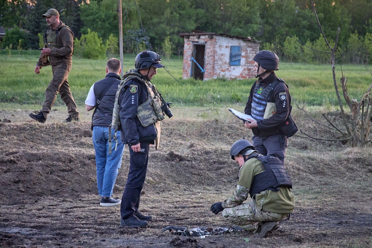 Зображення до:  Шість будинків пошкоджені від російського удару по Харкову 29 квітня: фото