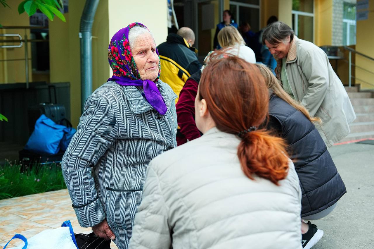 Зображення до посту: Понад 4 тисячі людей евакуювали з-під обстрілів на півночі Харківщини