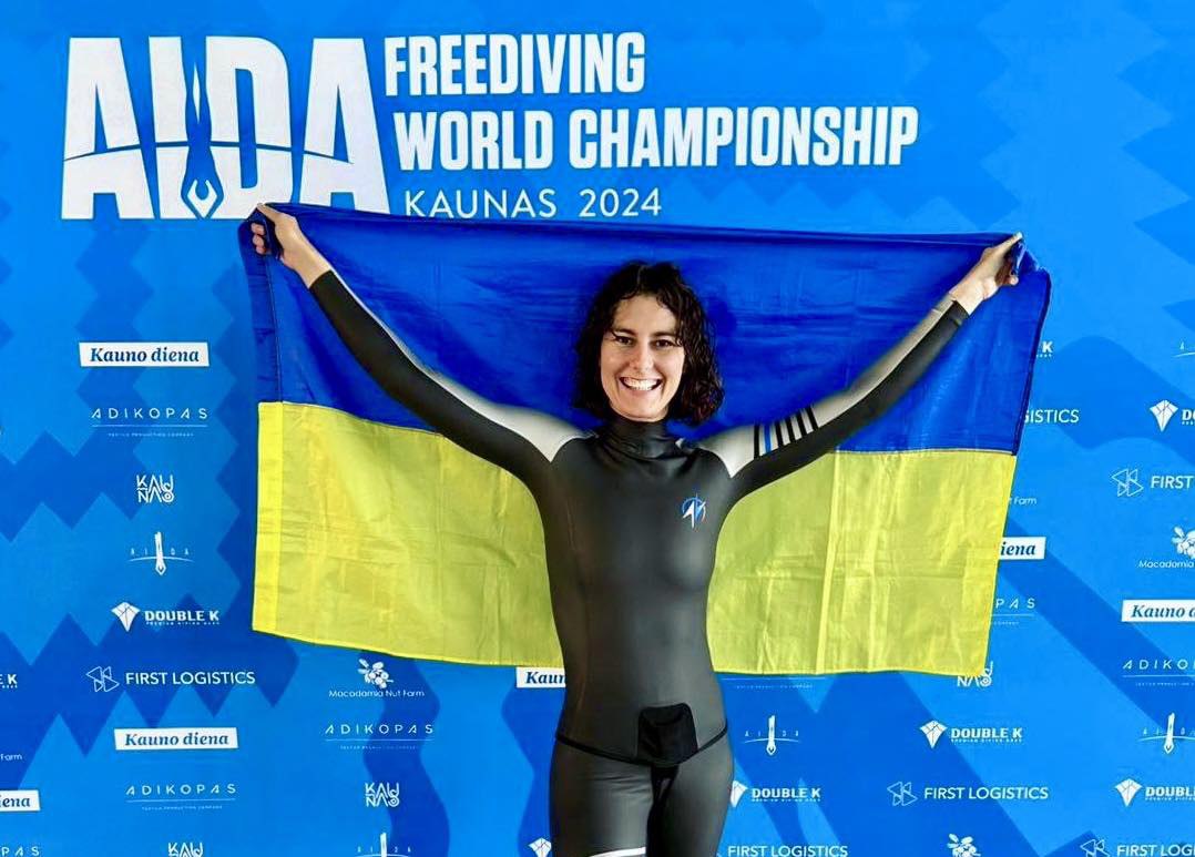 Зображення до:  Харківська дайверка Садурська виборола дві медалі чемпіонату світу