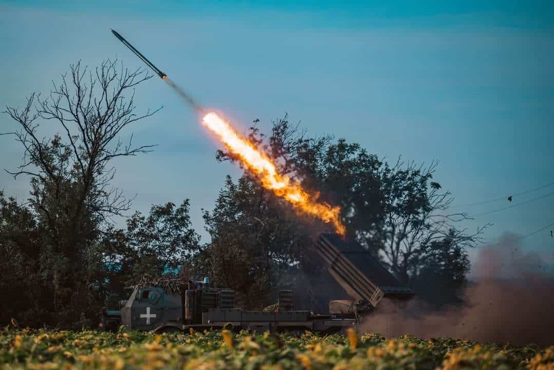 Зображення до:  На Покровському напрямку — тяжкі бої, на Курщині ЗСУ поповнюють полоненими обмінний фонд