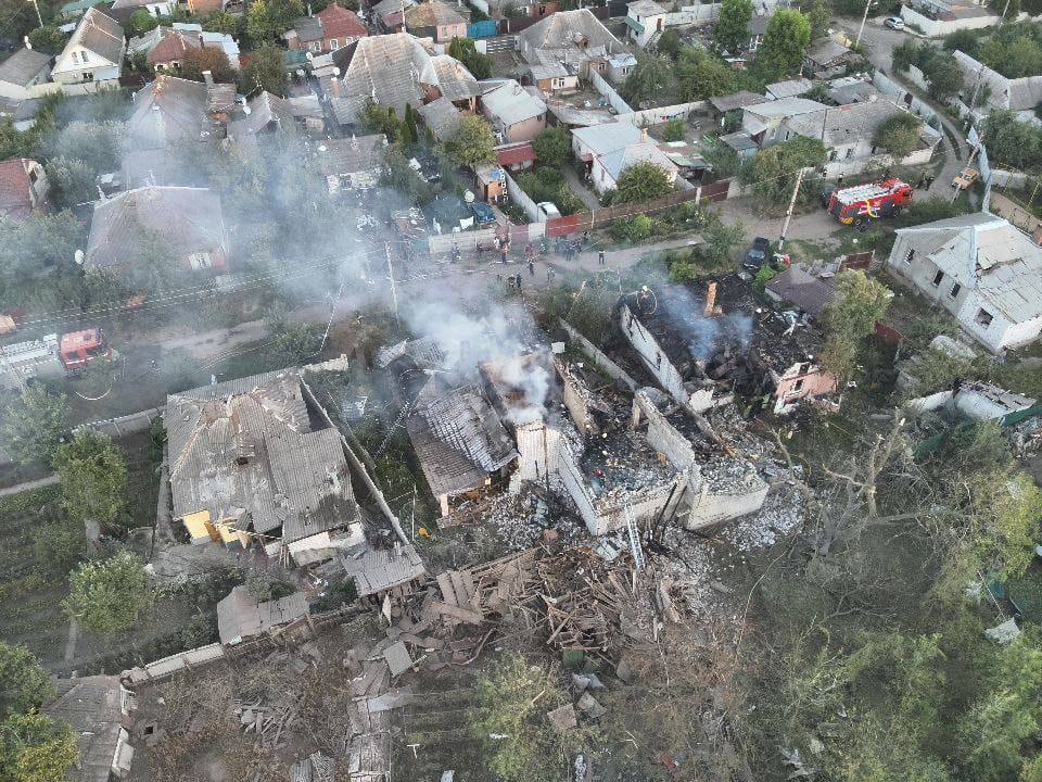 Зображення до:  Харків після обстрілу: постраждалих більшає