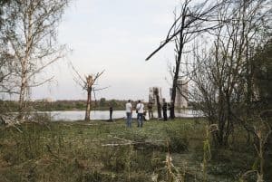 Зображення до посту: Авіаудар по узбережжю річки Харків: п’ятеро постраждалих — фото