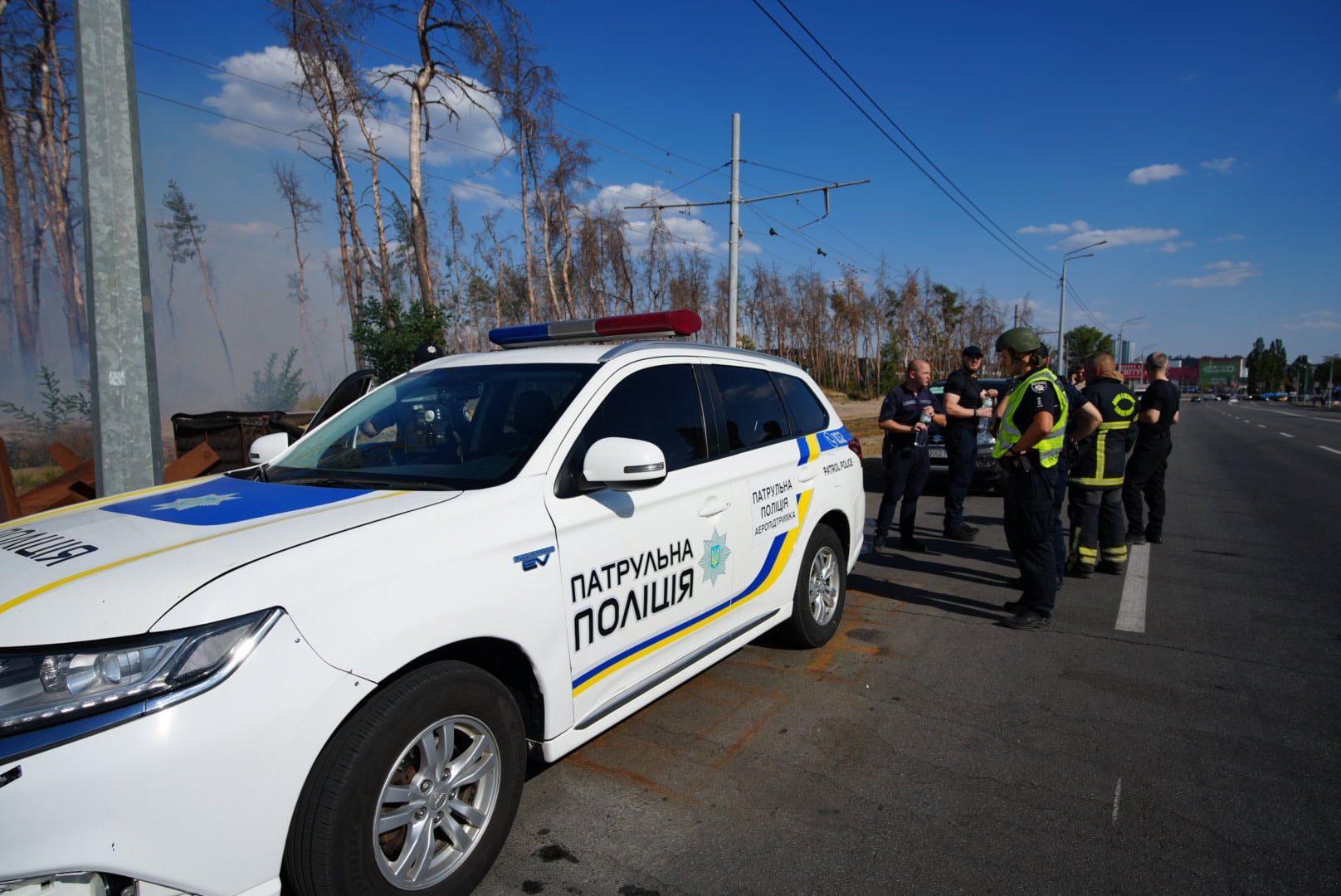 Зображення до:  У Харкові відновили рух авто на Журавлівці