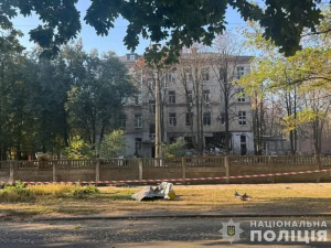 Зображення до посту: росія завдала подвійного удару по лікарні у Сумах: є загиблі та поранені