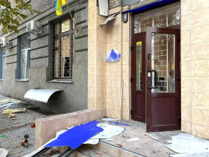 Зображення до посту: росія вдарила по Запоріжжю: поранені 16 цивільних, пошкоджені багатоповерхівки