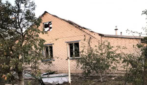 Зображення до посту: У Богуславці від авіаудару поранені двоє людей, у Золочеві пошкоджений агрокомплекс