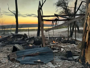 Зображення до посту: У Борівській громаді загасили лісову пожежу, яка тривала майже тиждень