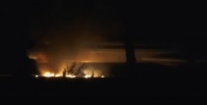 Зображення до посту: У росії на аеродромі згорів військово-транспортний літак Ту-134