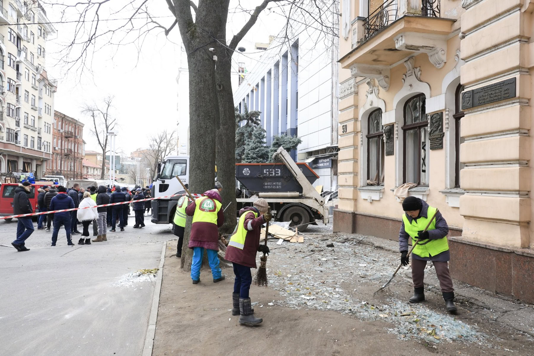 Зображення до:  Побільшало постраждалих від обстрілу Харкова 25 листопада