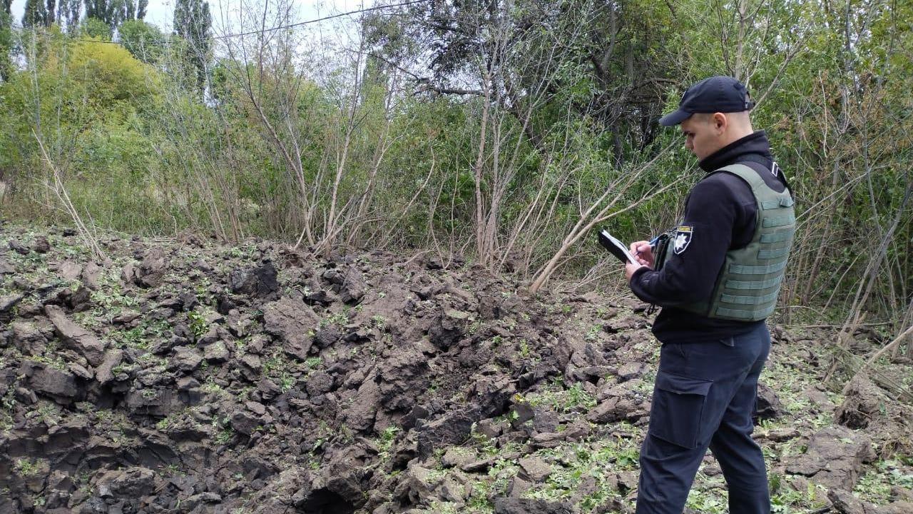 Зображення до:  Російська армія вдарила авіабомбами по Золочівській громаді