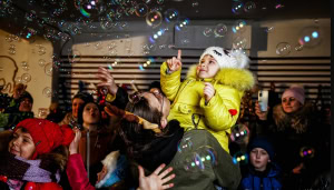 Зображення до посту: «Олені Святого Миколая» готуються до свят: небайдужі виконали усю базу дитячих мрій