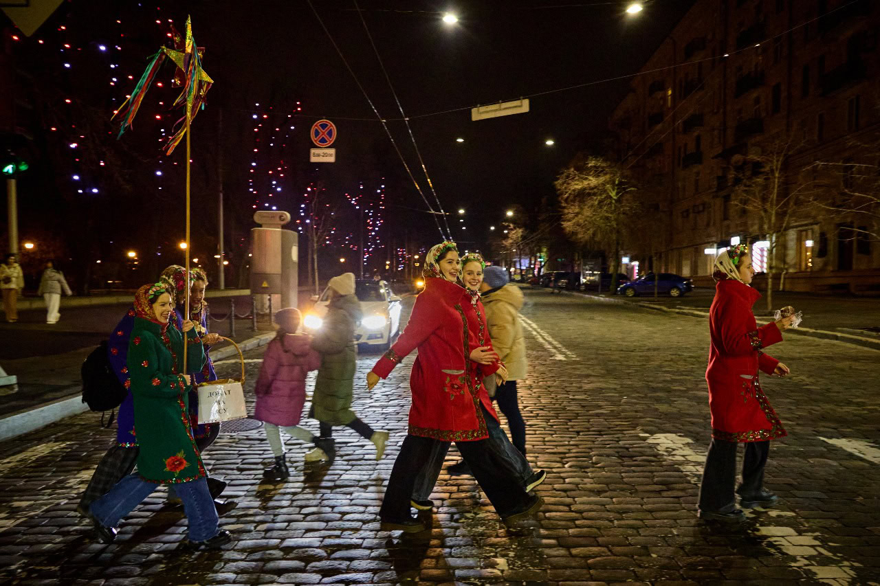 Зображення до:  Харків напередодні Різдва: фото