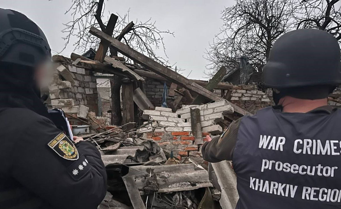 Зображення до:  Подробиці обстрілу Шевченкового: чоловік загинув у будинку, двох жінок смертельно поранило на вулиці