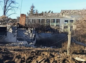 Зображення до посту: Російська армія вдарила з артилерії по центру Борової: фото