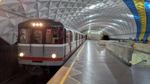 Зображення до посту: Рух поїздів у метро Харкова відновили