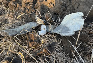 Зображення до посту: Окупанти били по Дергачівській громаді КАБами та дроном, постраждали цивільні