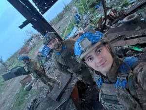 Зображення до посту: Злагодженість на позиціях — більша за дружбу: історія побратимів-нацгвардійців, які боронять Харківщину