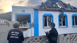 Зображення до посту: В Андріївці від обстрілу поранено цивільного, пошкоджено Будинок культури