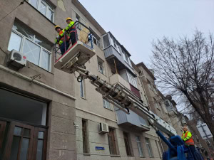 Зображення до посту: У Харкові цьогоріч ремонтуватимуть 200 будинків, побитих обстрілами