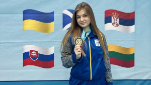 Зображення до посту: Курсантка ХНУВС стала чемпіонкою Європи з гирьового спорту