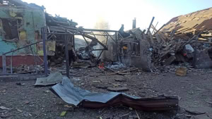 Зображення до посту: Російський авіаудар пошкодив амбулаторію в Слатиному