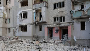 Зображення до посту: У Куп’янську від авіаудару 17 квітня постраждали дві жінки