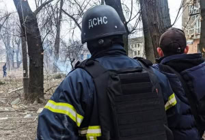 Зображення до посту: Кривий Ріг у вогні після ракетного удару: більшає загиблих, серед них є діти