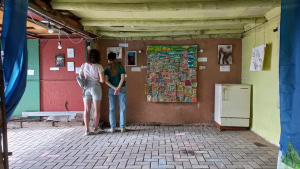 Зображення до посту: Мистецтво в гаражі: як у Люботині на Харківщині виник мистецький простір «Внутрішність»