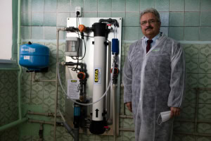 Зображення до посту: Чиста вода для дітей Харківщини: програма допомоги з Відня