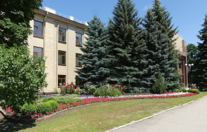 Зображення до посту: Зеленський прокоментував ймовірну втечу за кордон заступника мера Лозової