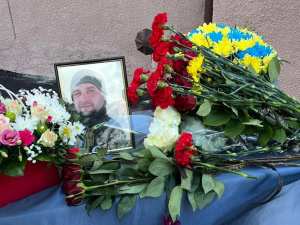 Зображення до посту: У Харкові відкрили меморіальну дошку бійцю Kraken Дмитру Киричку