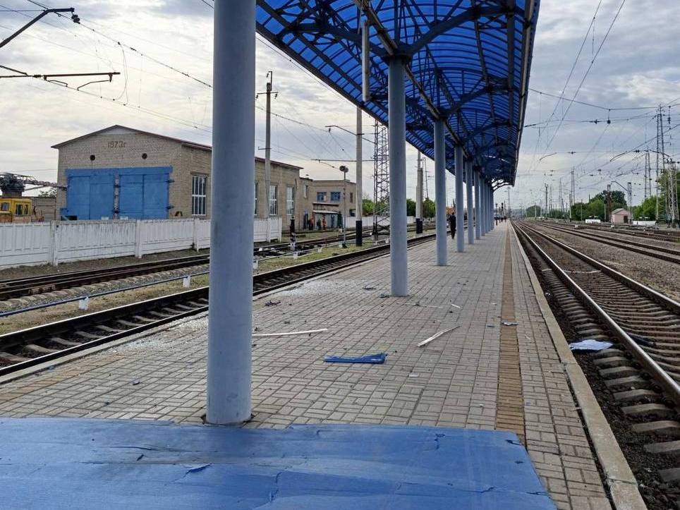 Зображення до:  Російська армія обстріляла залізницю на Харківщині, Донеччині та Сумщині