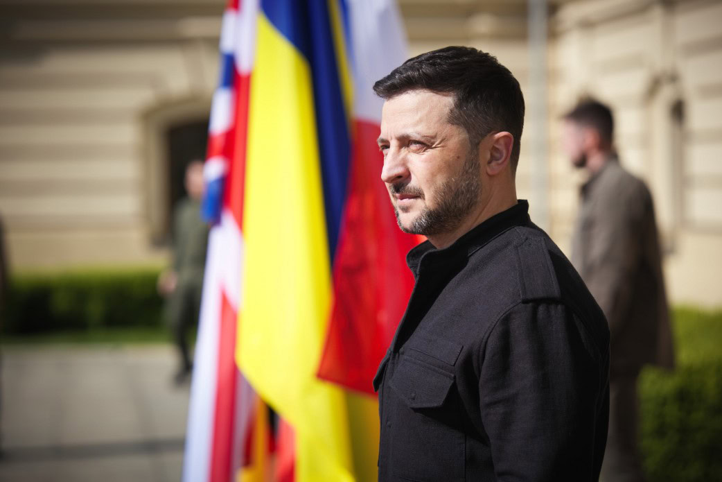 Зображення до:  Зеленський заявив про готовність до прямих перемовин з росією: реакція союзників