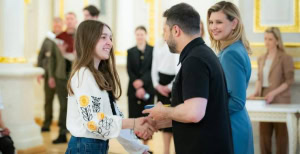 Зображення до посту: 17-річна дівчина з Ізюмщини отримала відзнаку президента «Майбутнє України»